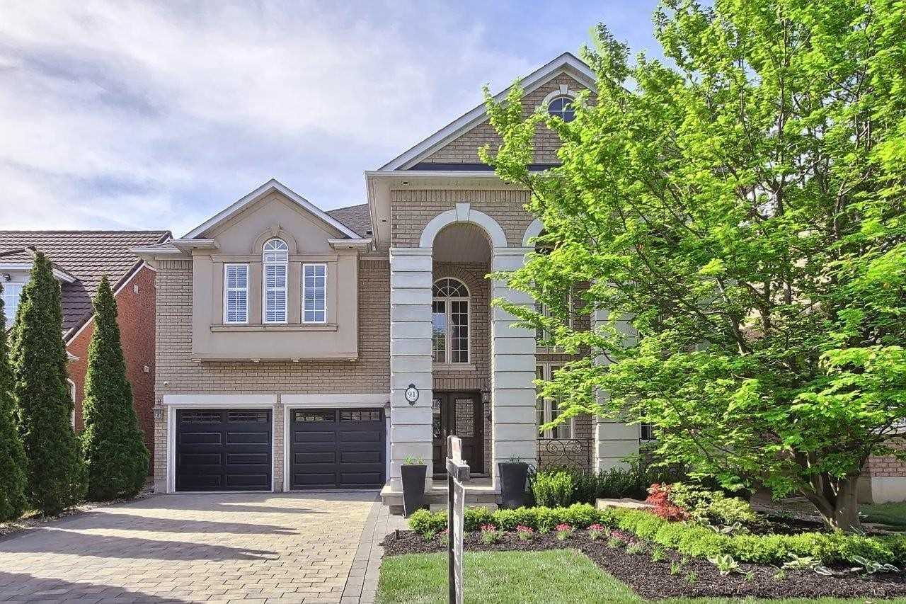 91 Dinsdale Dr  