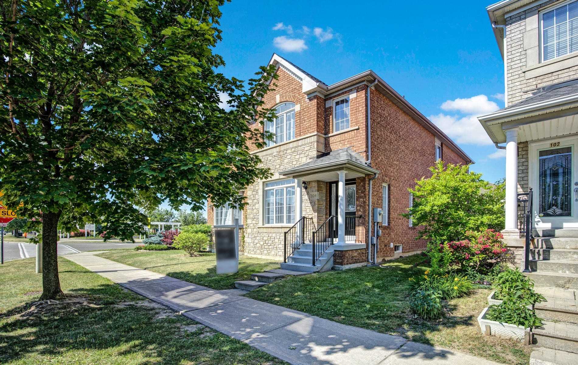 104 Forest Run Blvd  