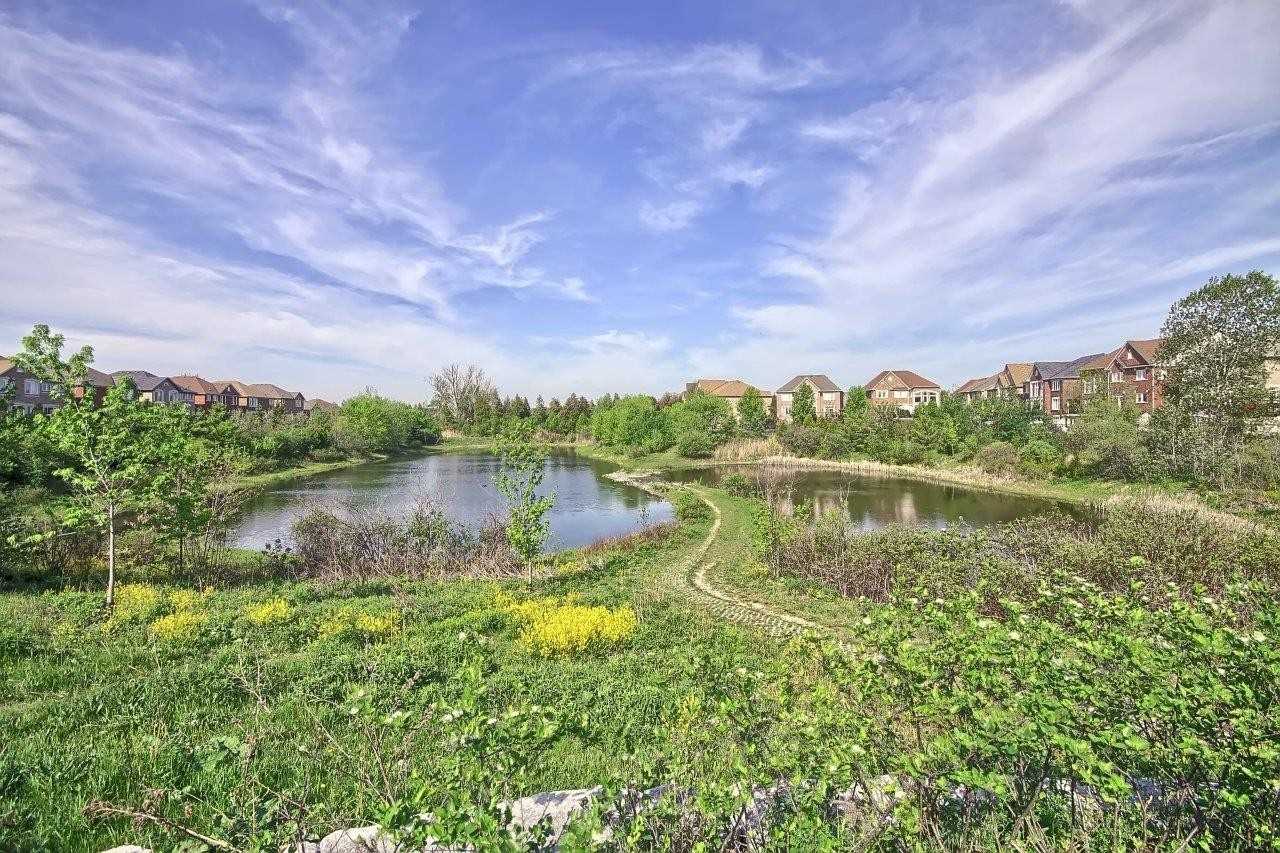 73 Timna Cres  