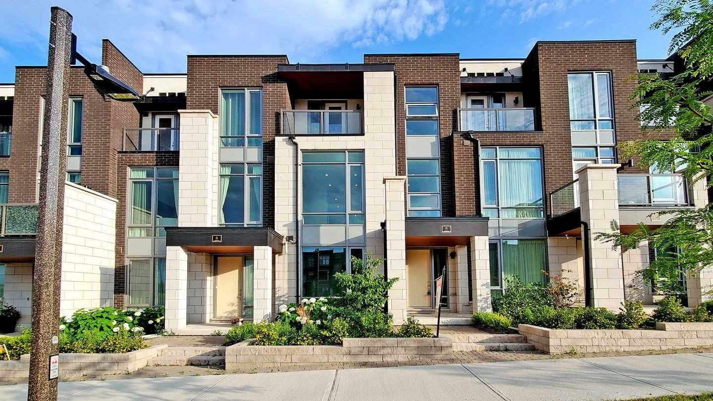 8 Heriot Place  
