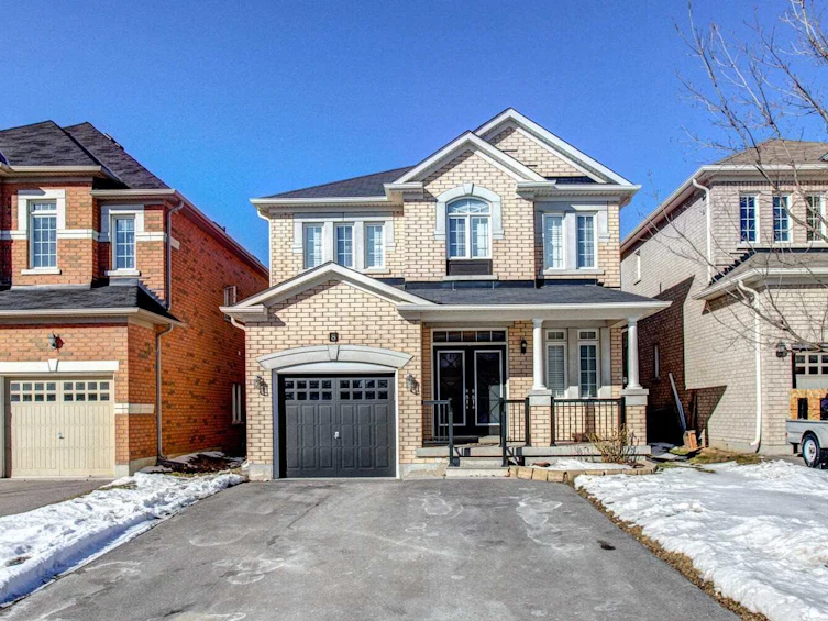 8 Lauderdale Drive, Vaughan, ON, L6A 4G8