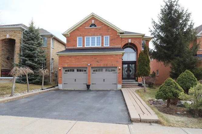 223 Ravineview Dr  