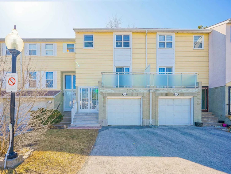 1812 John Street, Markham, ON, L3T 1Y9