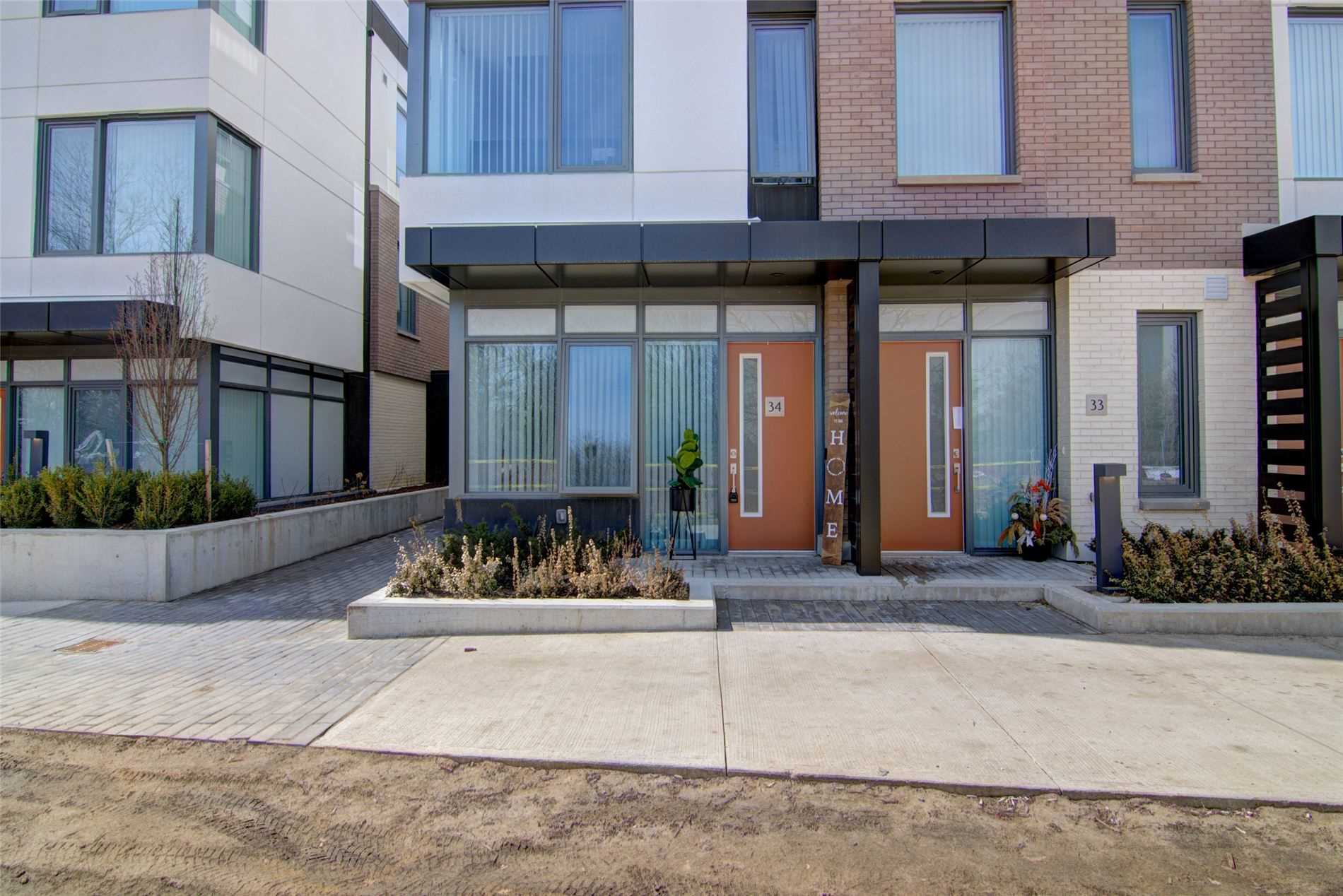 Th34 - 1050 Portage Pkwy  