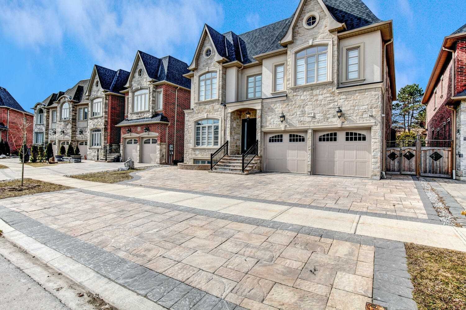 43 Brookgreene Crescent, Richmond Hill, ON, L4C 0M1