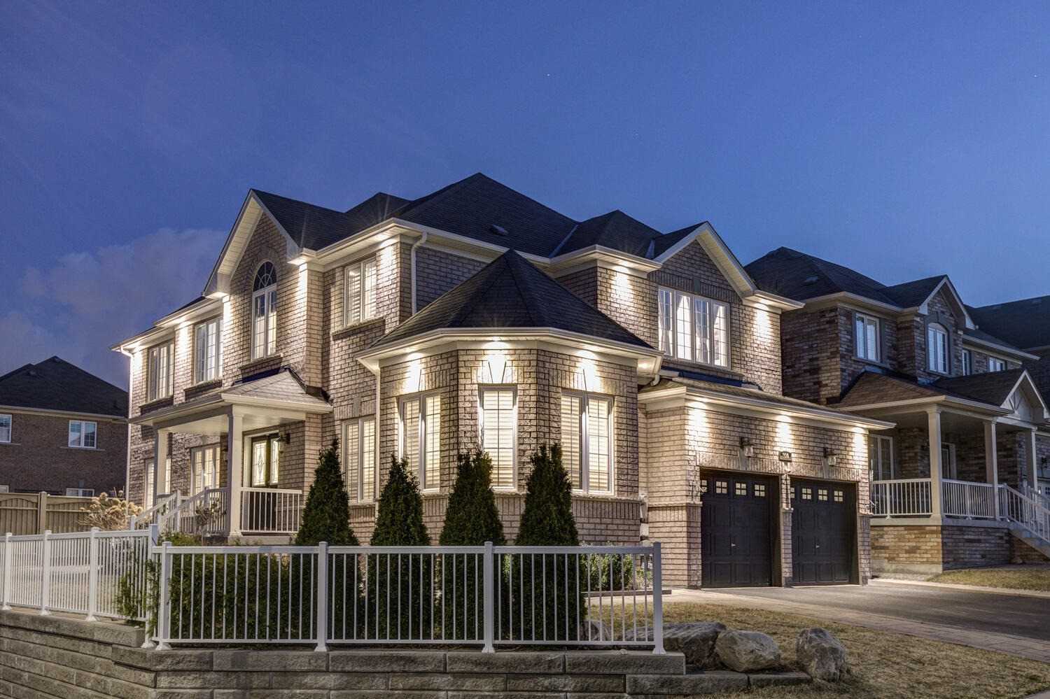 300 Carrier Crescent, Vaughan, ON, L6A 4N8