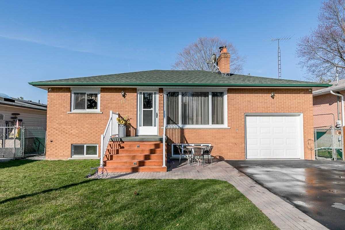 16 Lorne Street, Georgina, ON, L0E 1L0