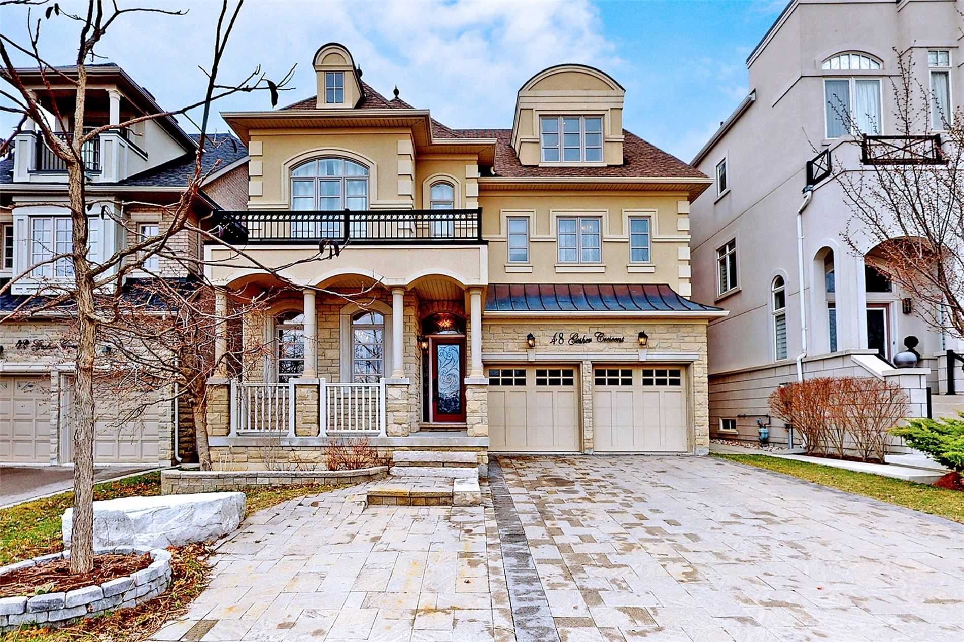 48 Gesher Cres  