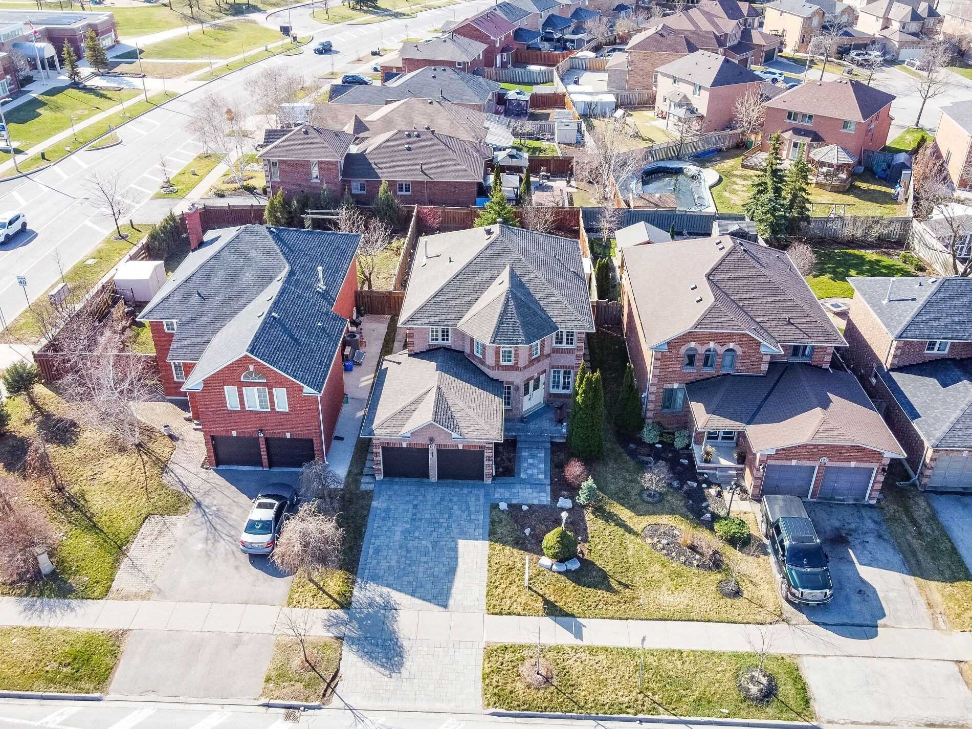 131 Cunningham Dr  