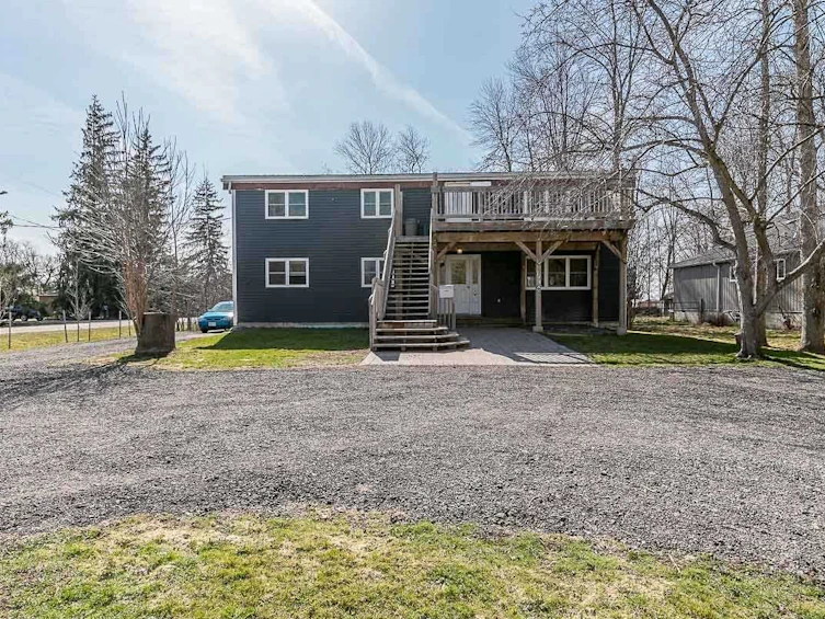 194 Ashdale Road, Georgina, ON, L4P 1V5