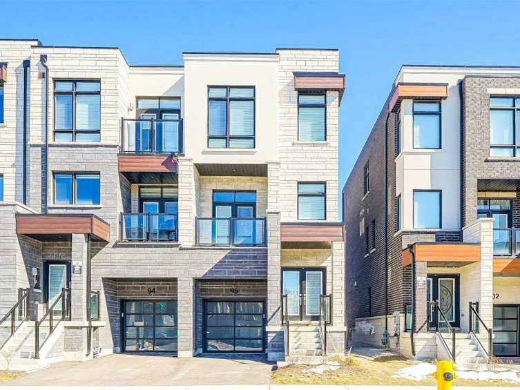 98 Golden Tr, Vaughan, ON, L6A 5A1
