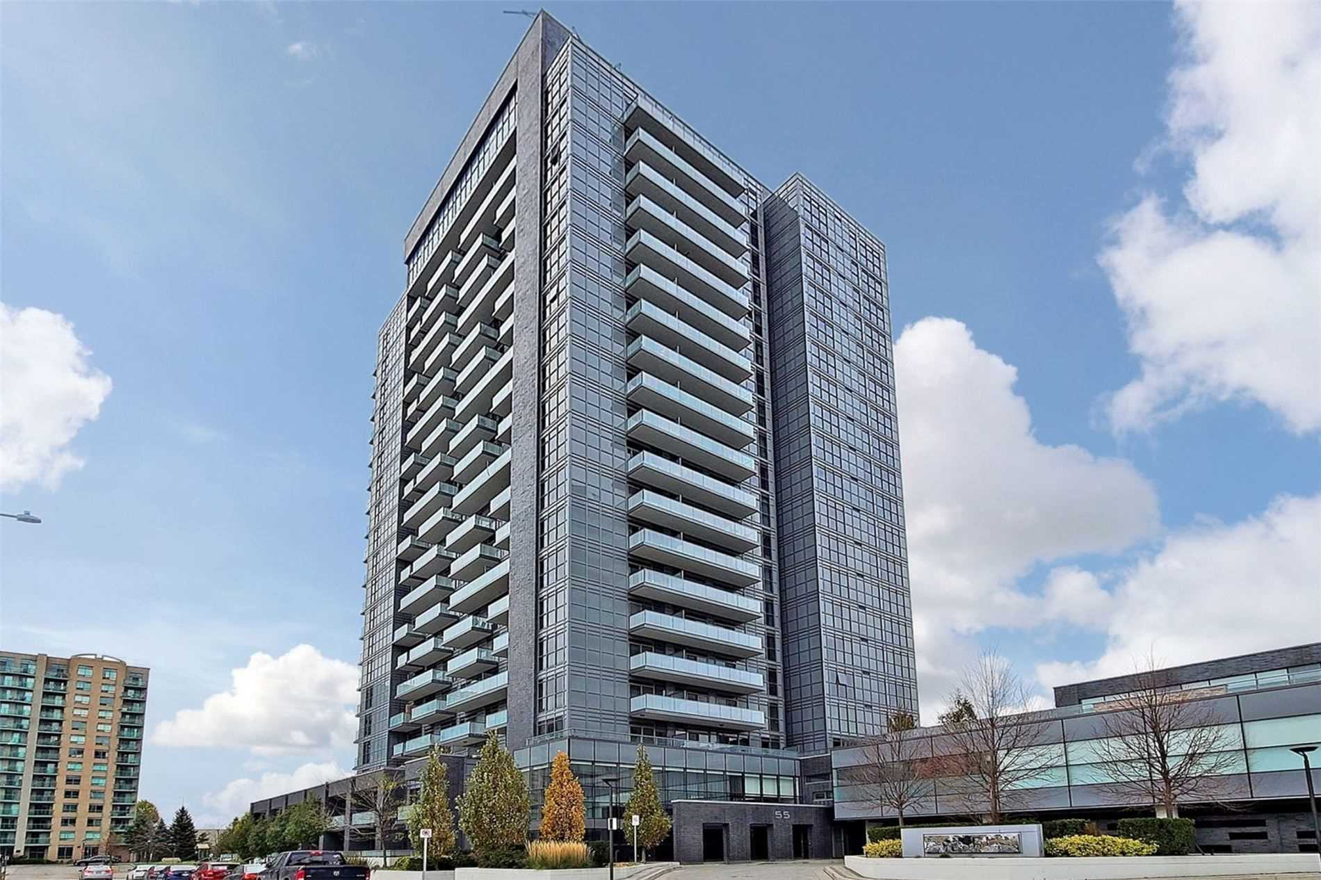 301-55 Oneida Crescent, Richmond Hill, ON, L4B 4T9