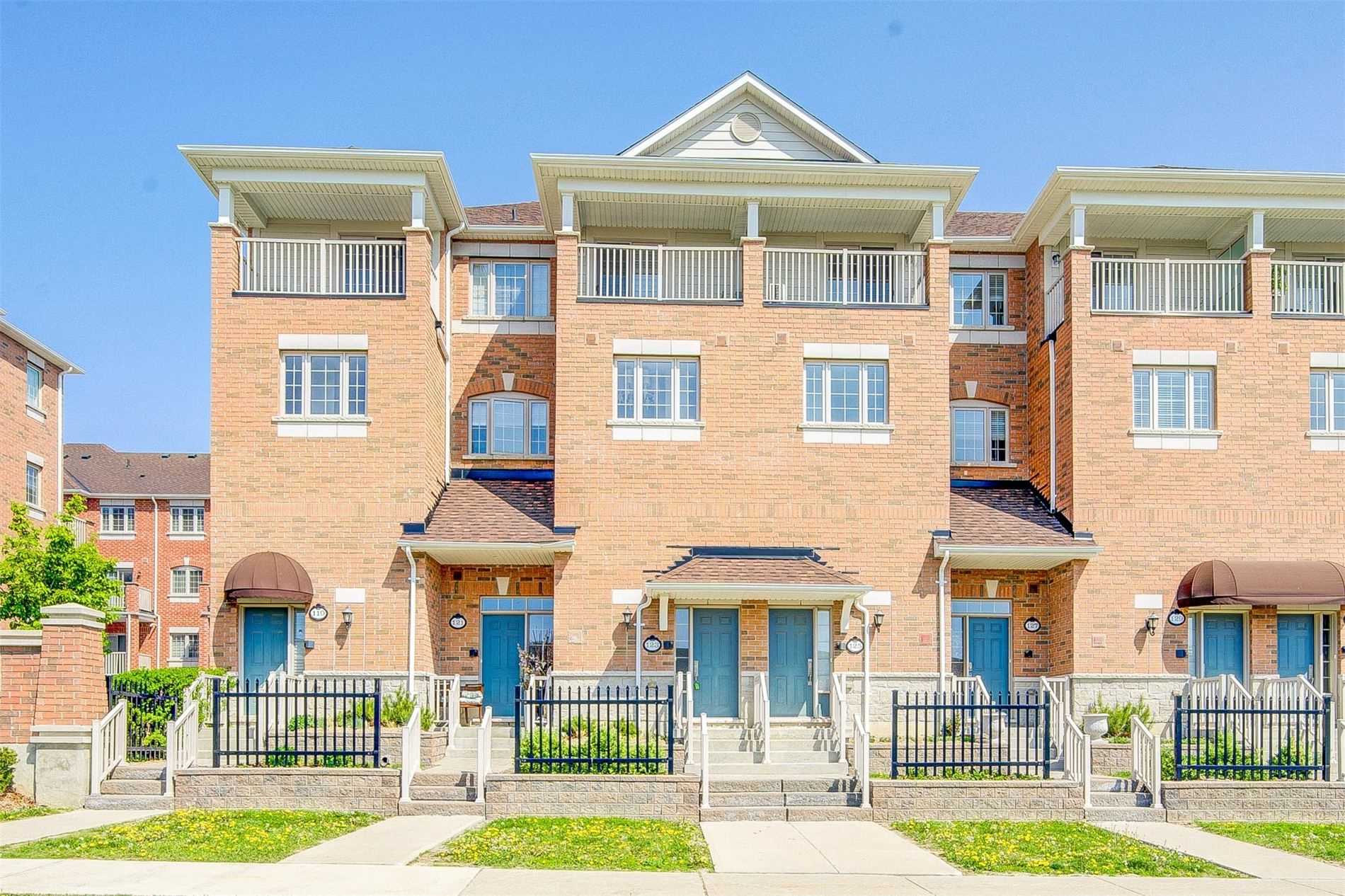 123 Silverwood Avenue, Richmond Hill, ON, L4S 0G3