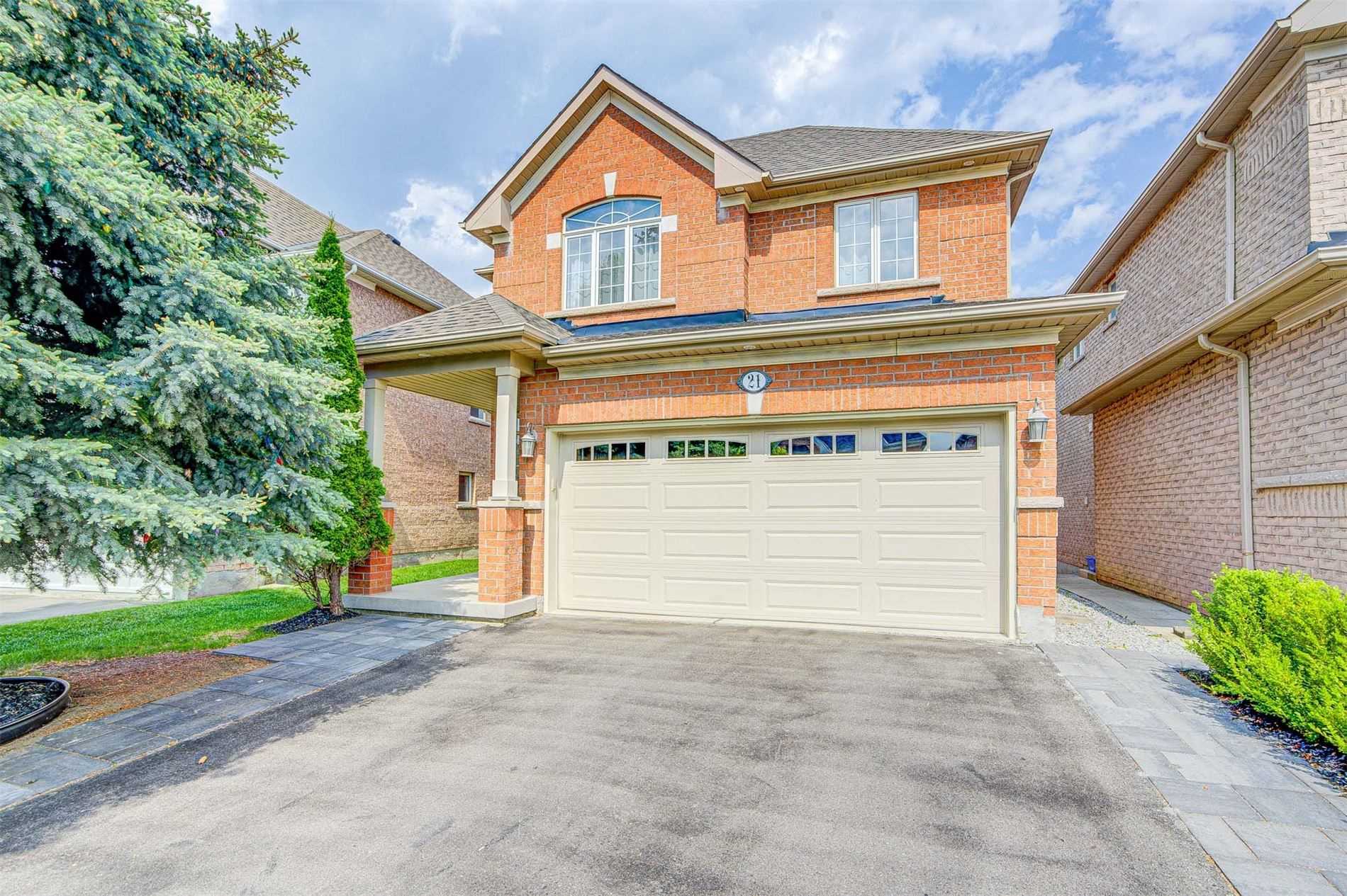 21 Daphnia Drive, Vaughan, ON, L4J 8X1