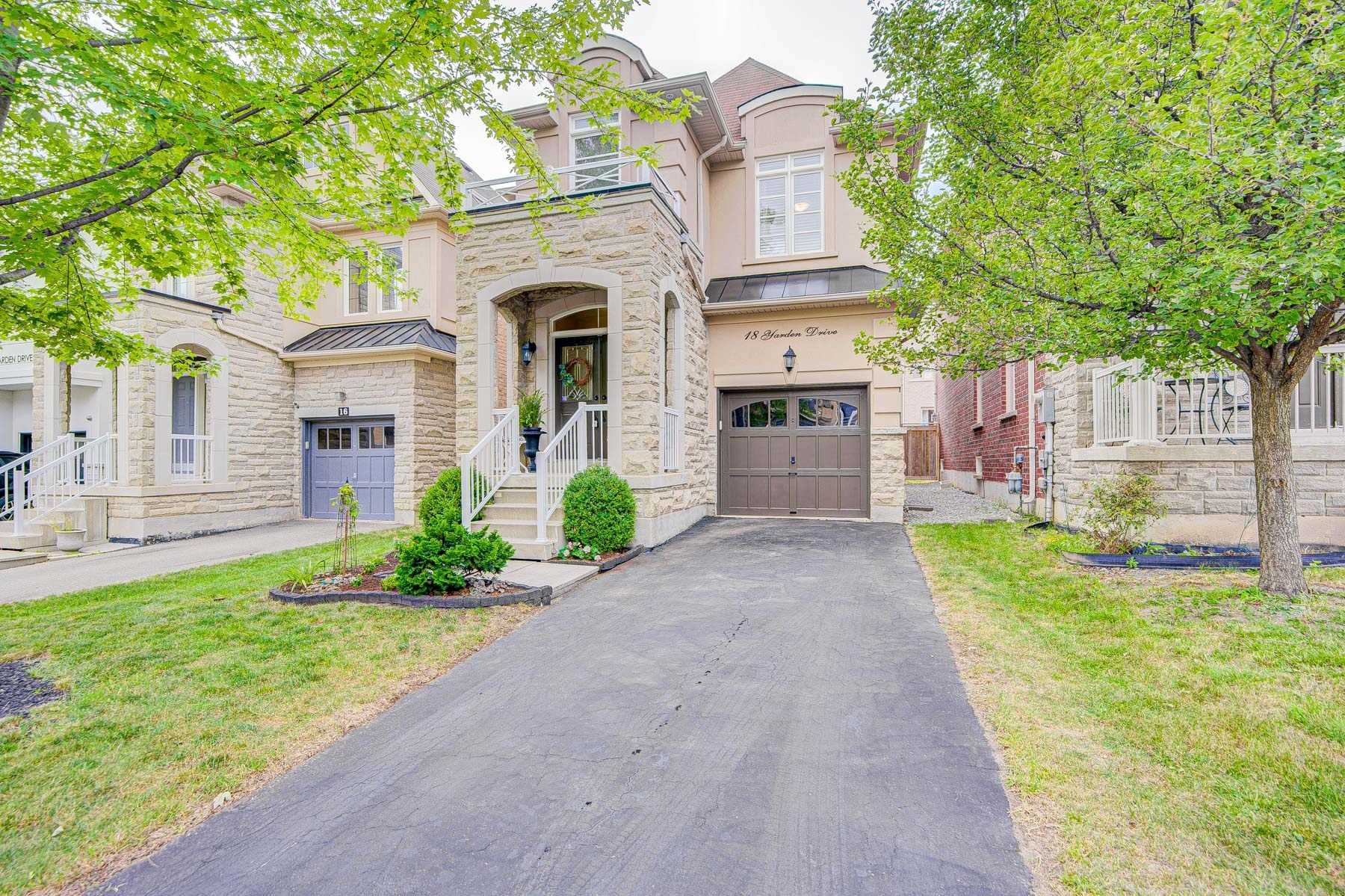 18 Yarden Drive, Vaughan, ON, L6A 0W2