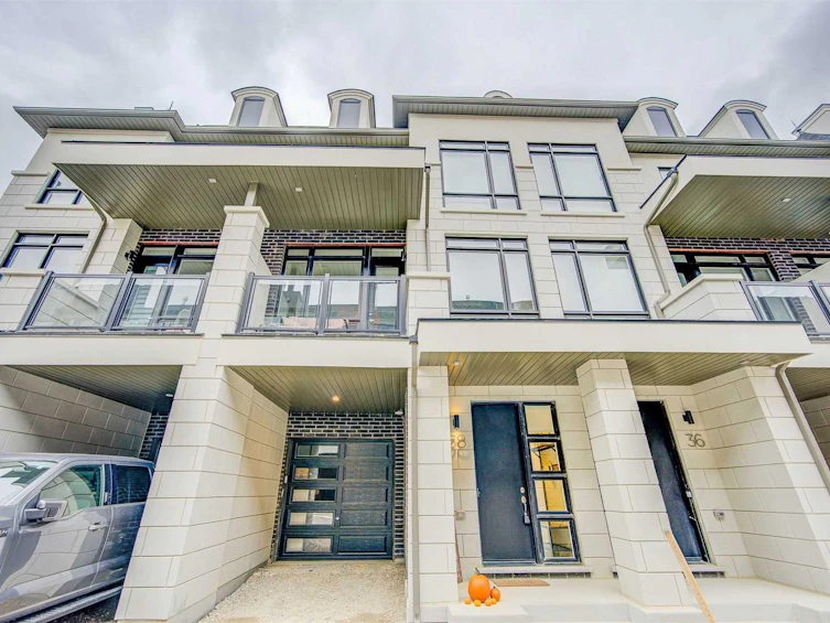 38 Banshee Lane, Richmond Hill, ON, L4E 1H4
