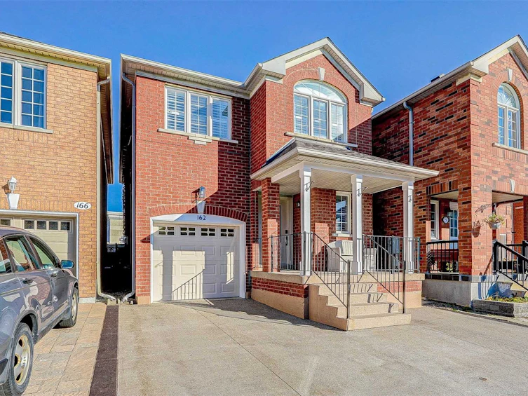 162 Yellowood Circ, Vaughan, ON, L4J 8M5