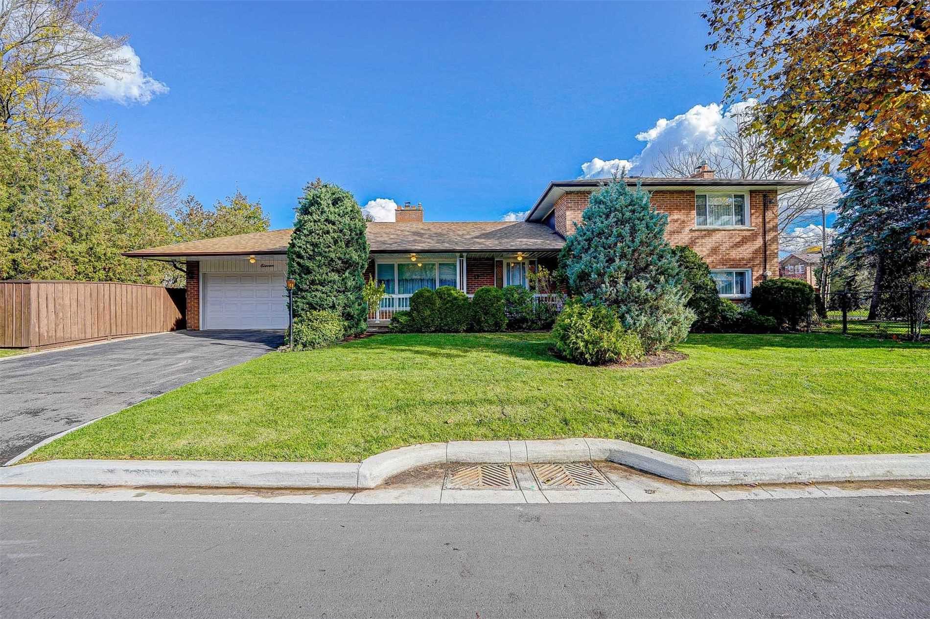 11 Lillian Avenue, Markham, ON, L3T 4N7