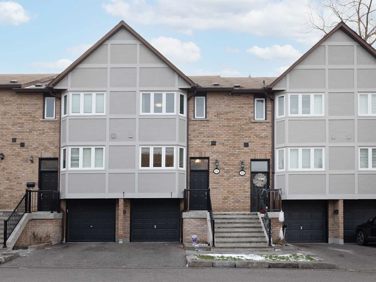 14 William Farr Lane, Vaughan, ON, L4L 8Z6