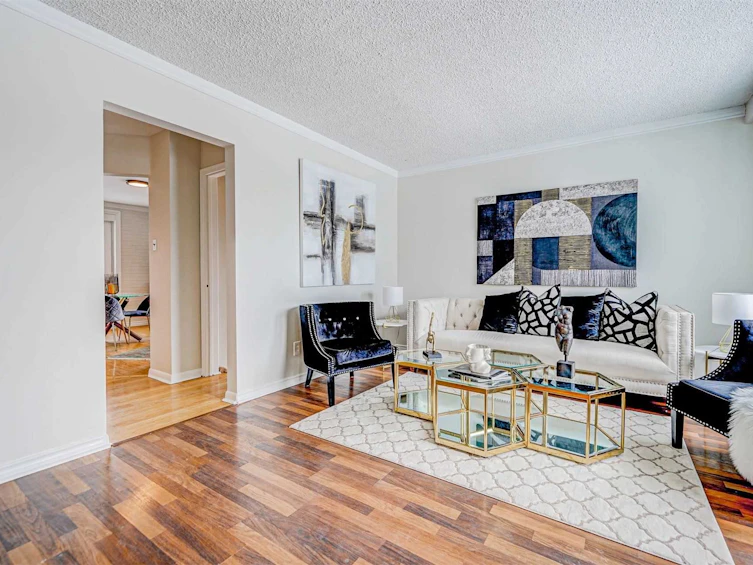 83 Kulpin Avenue, Bradford West Gwillimbury, ON, L3Z 1T6
