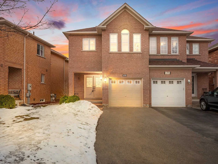 172 Freemont Street, Vaughan, ON, L4K 5H6