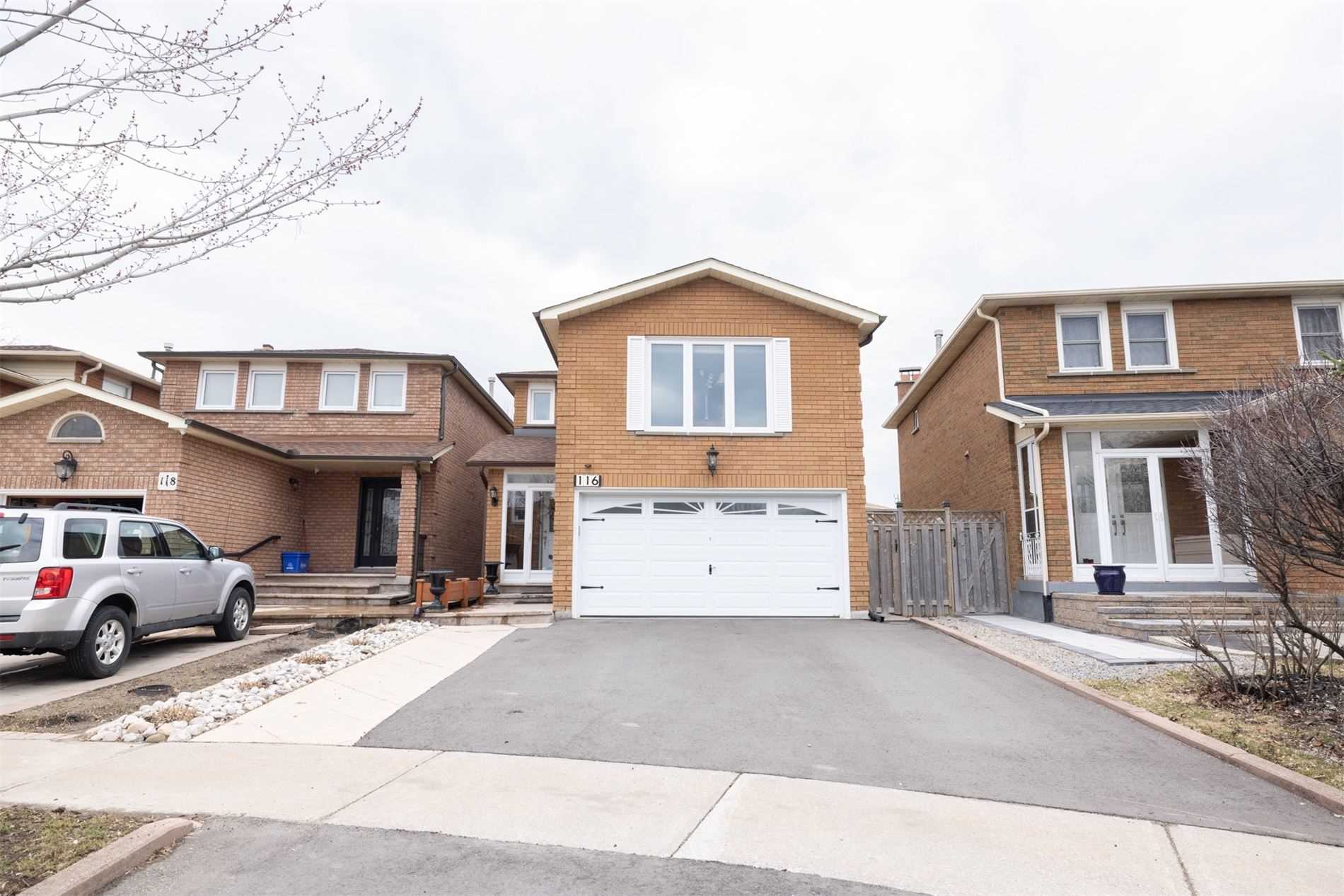 116 Richbell Street, Vaughan, ON, L4J 5X2
