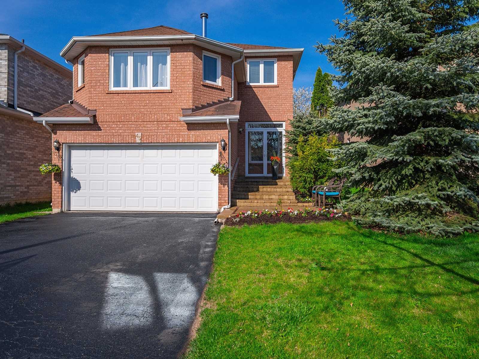 45 Red Rock Drive, Richmond Hill, ON, L4C 0E5