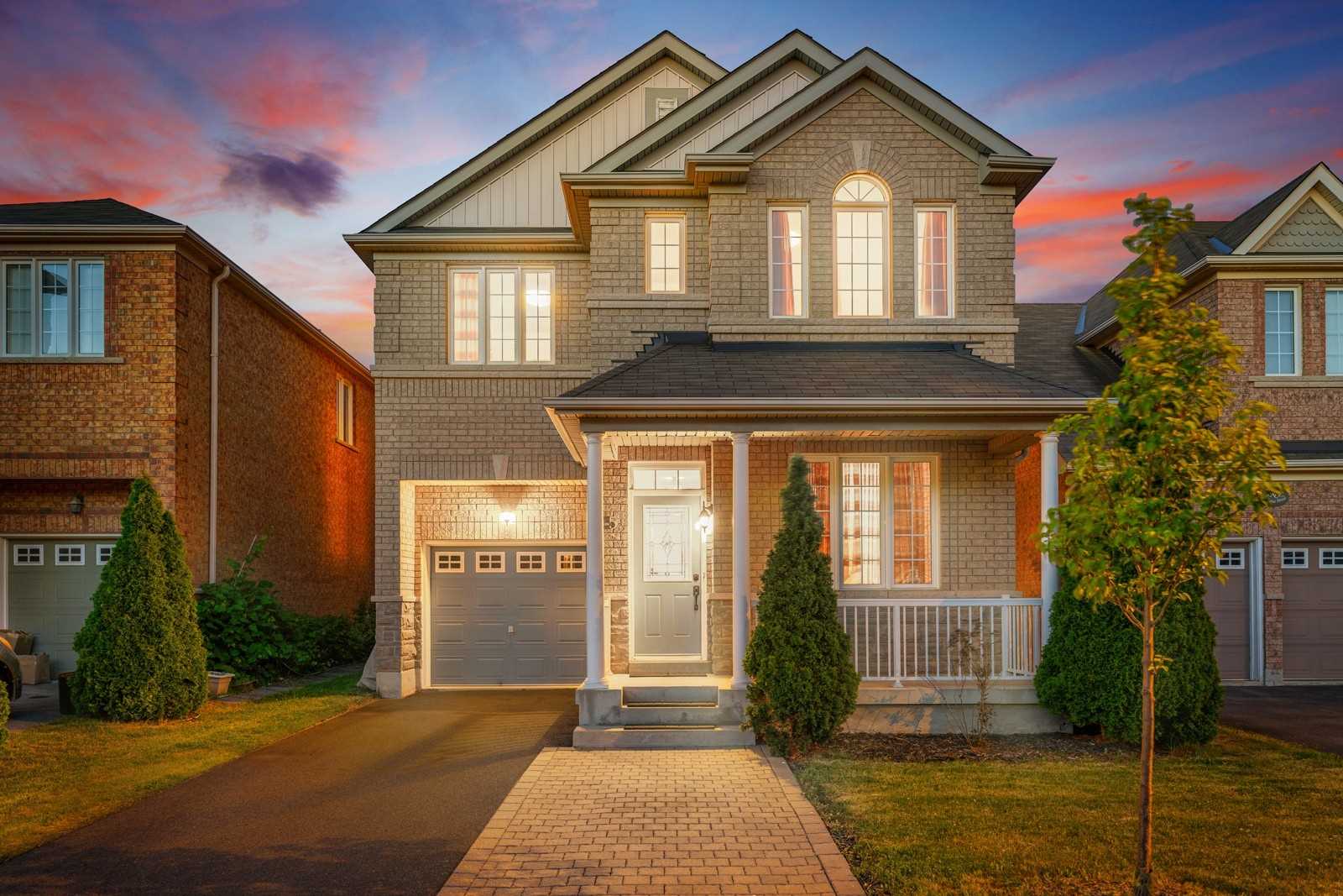 5 Moderna Drive, Vaughan, ON, L4H 0M9
