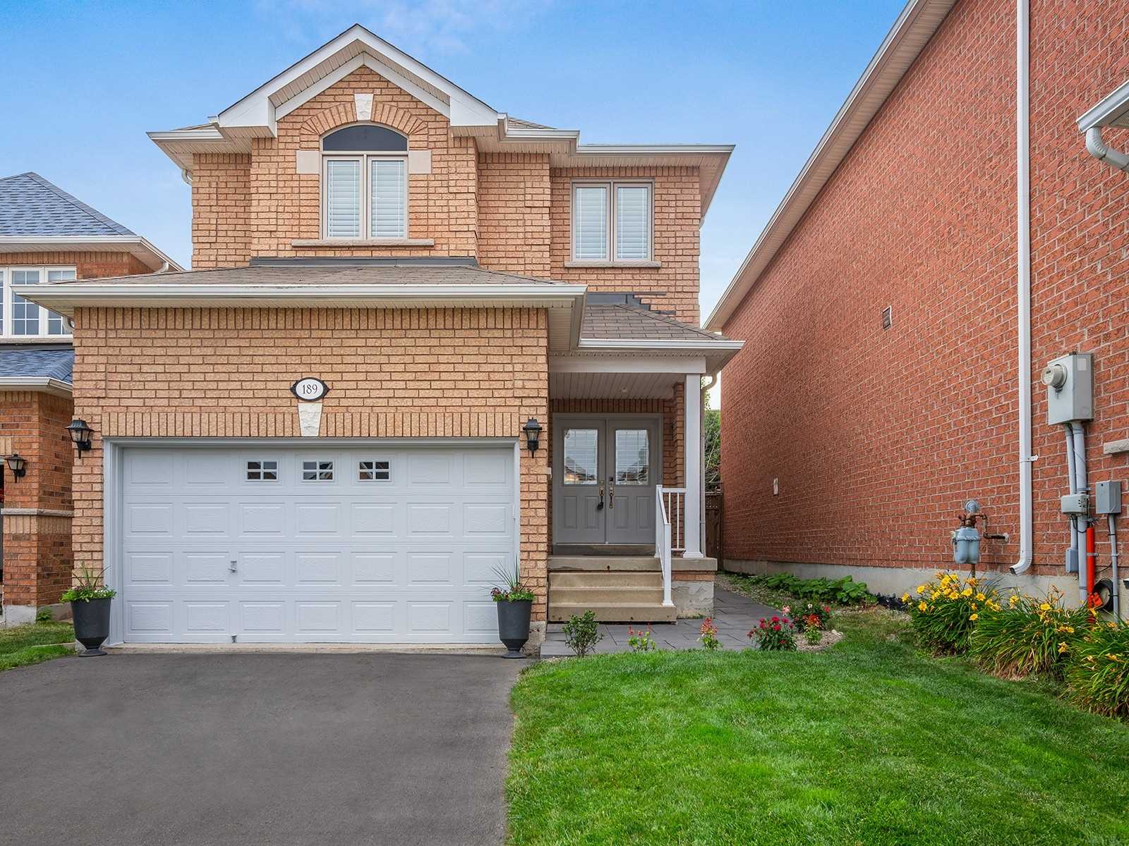 189 Stonebriar Drive, Vaughan, ON, L6A 4A3