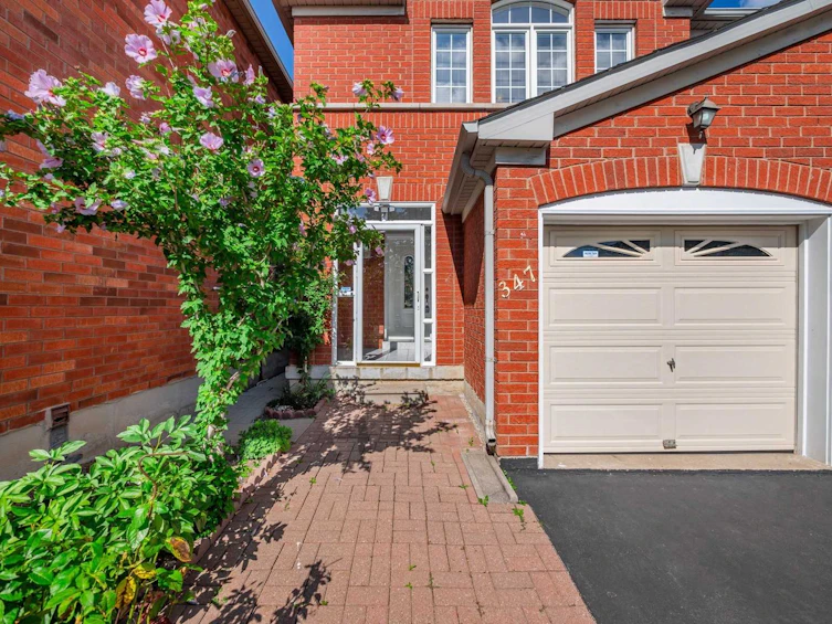 347 Yellowood Circ, Vaughan, ON, L4J 8L8