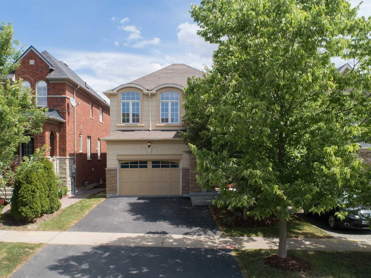63 Woodville Drive, Vaughan, ON, L6A 4A9