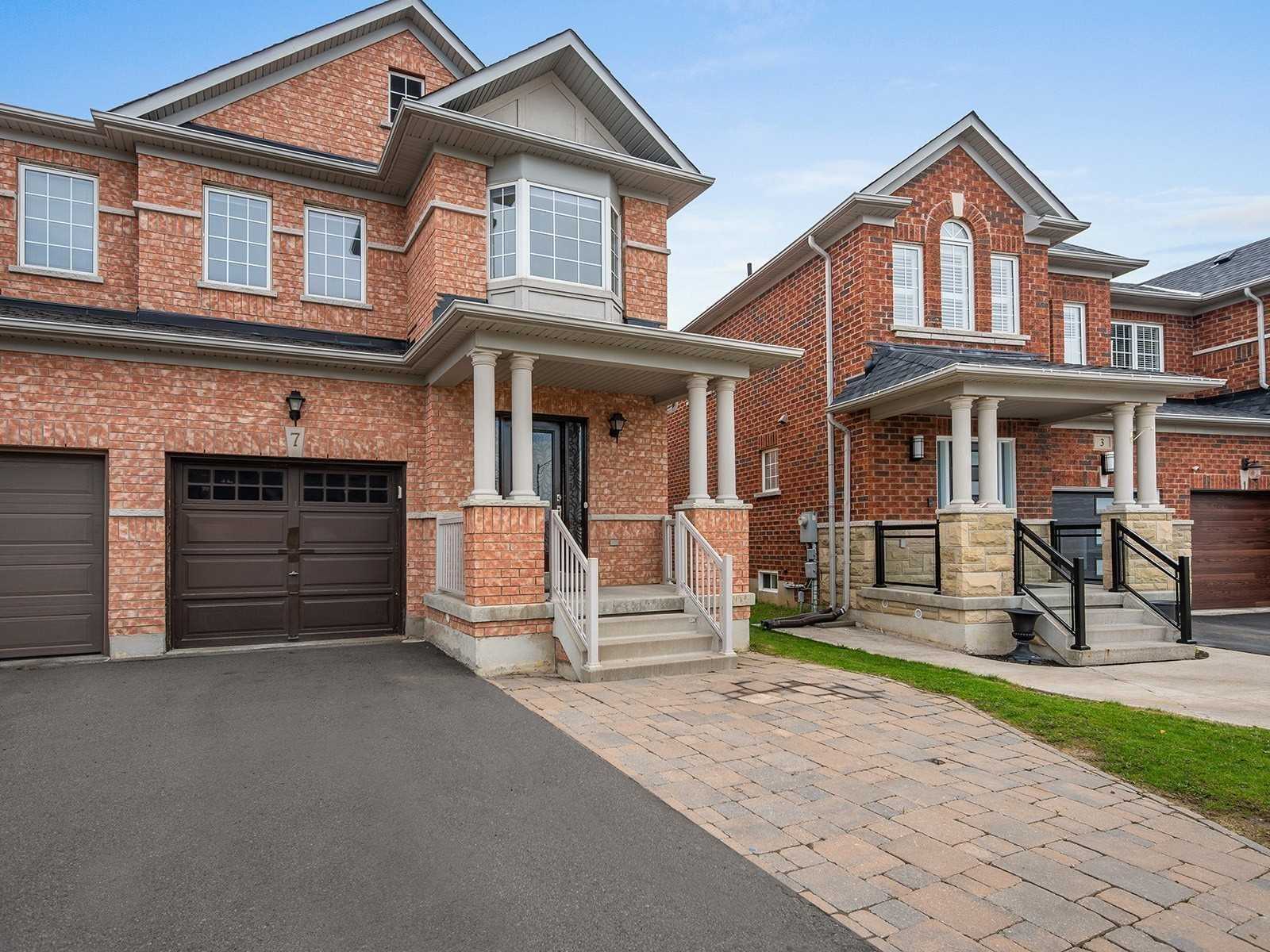 7 Twin Hills Crescent, Vaughan, ON, L4H 0G5