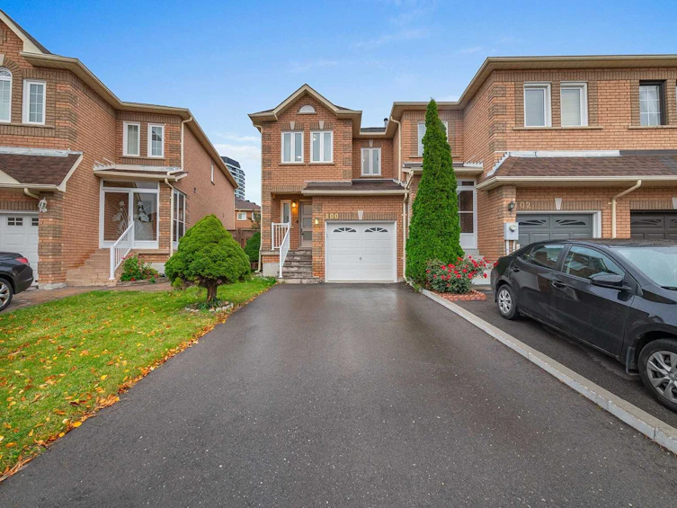 100 Denton Circ, Vaughan, ON, L6A 2N4