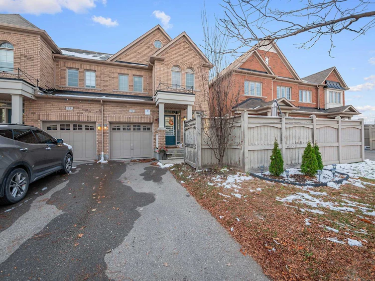 71 Mary Ellen Baker Crescent, Vaughan, ON, L4J 0G4