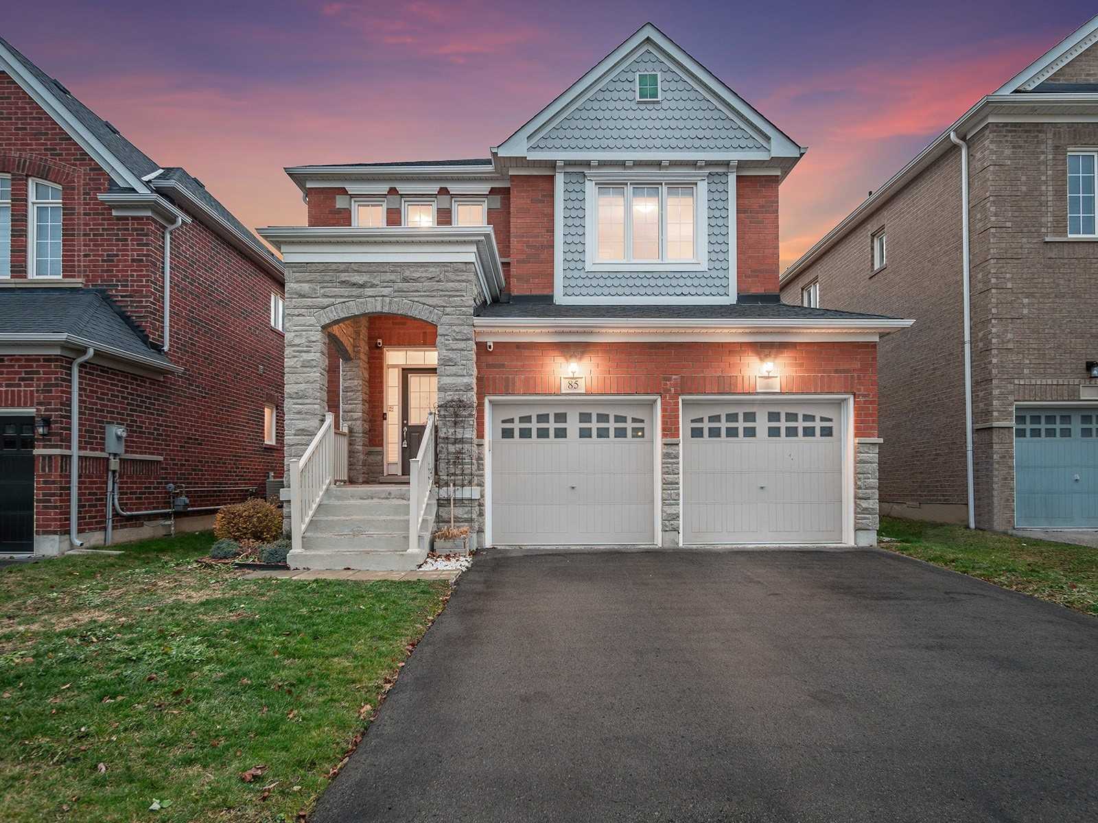 85 Stewart Crescent, Bradford West Gwillimbury, ON, L3Z 0T3
