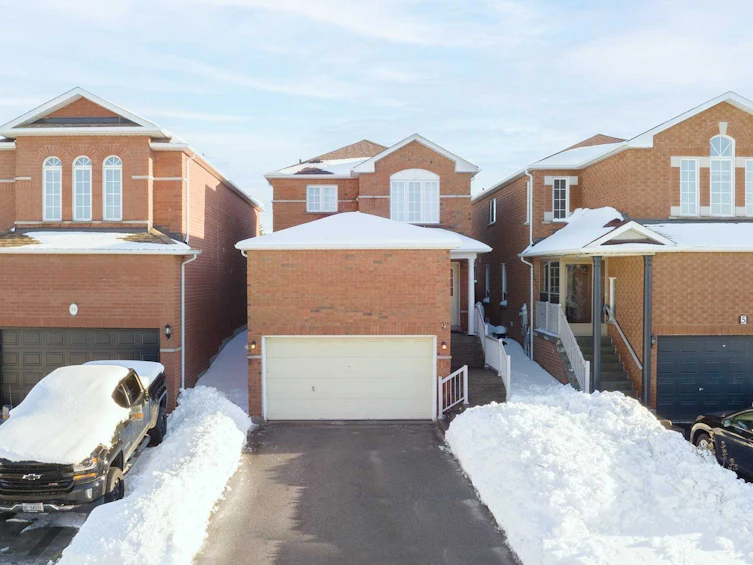 9 Condotti Drive, Vaughan, ON, L4H 2C8