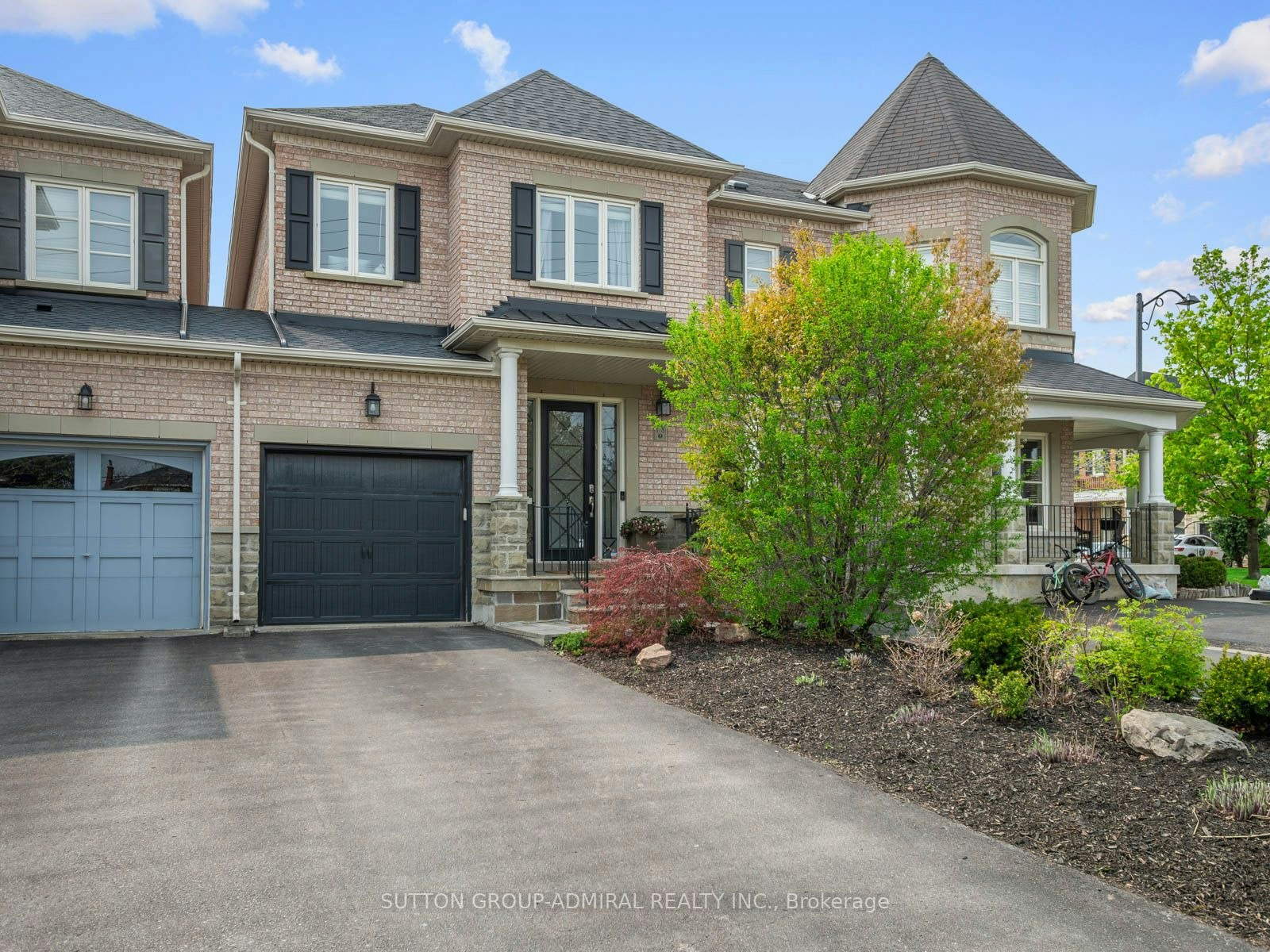 178 Southvale Drive, Vaughan, ON, L6A 0Y9