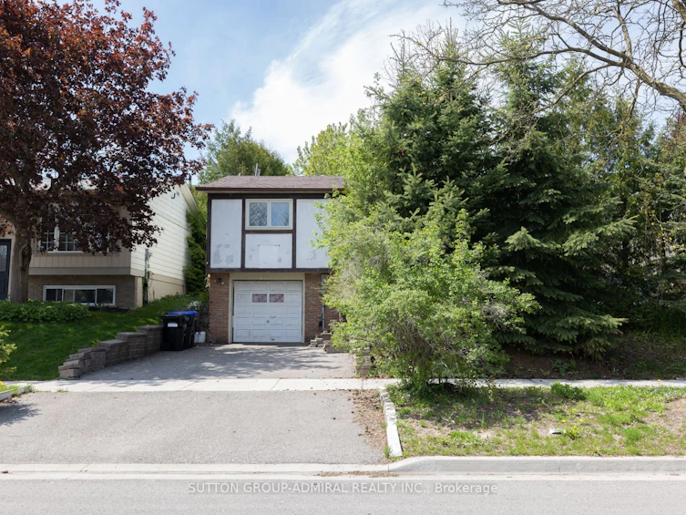 152 Valleyview Crescent, Bradford West Gwillimbury, ON, L3Z 1S7