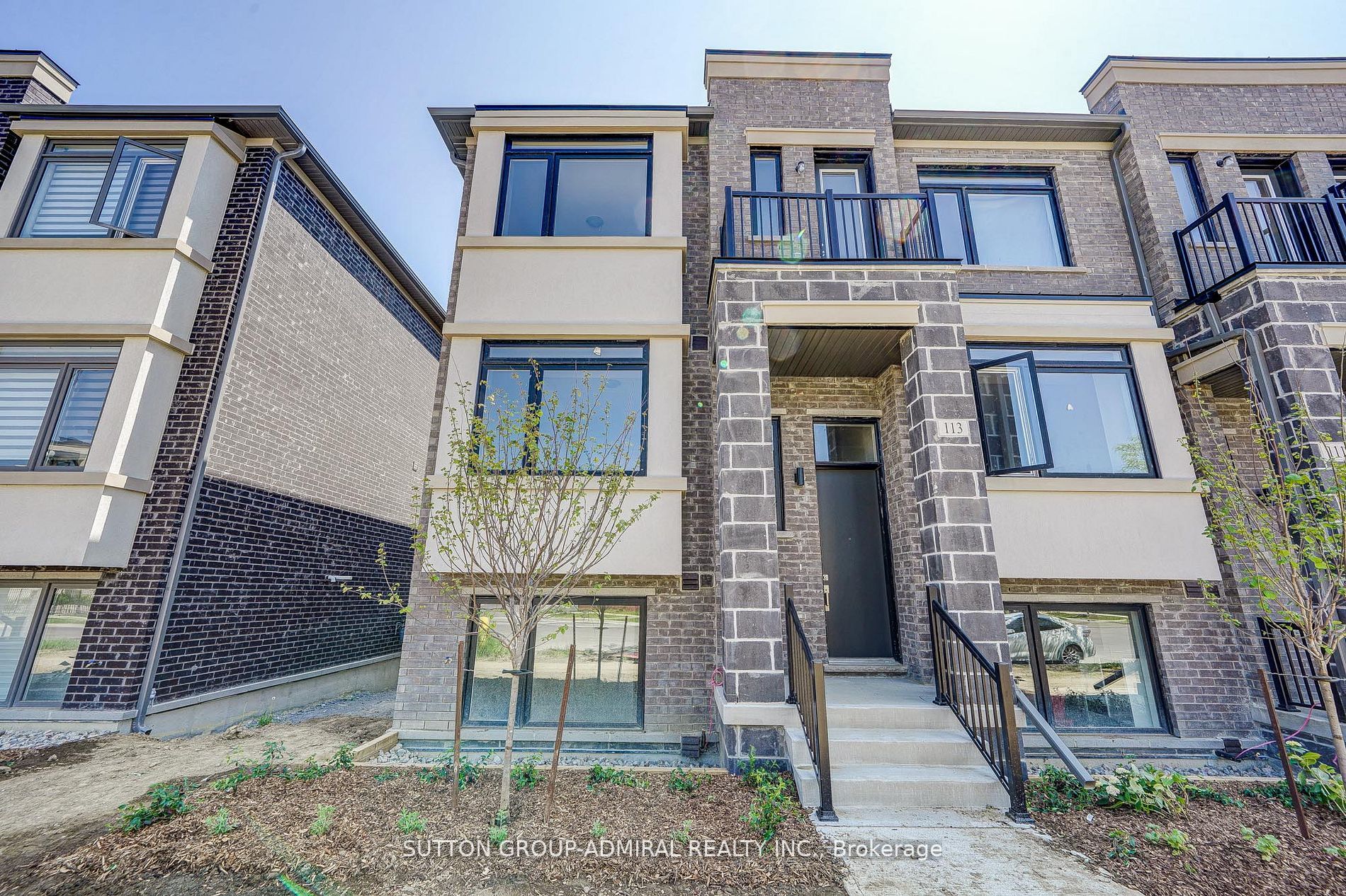 113 Crimson Forest Drive, Vaughan, ON, L6A 5C4