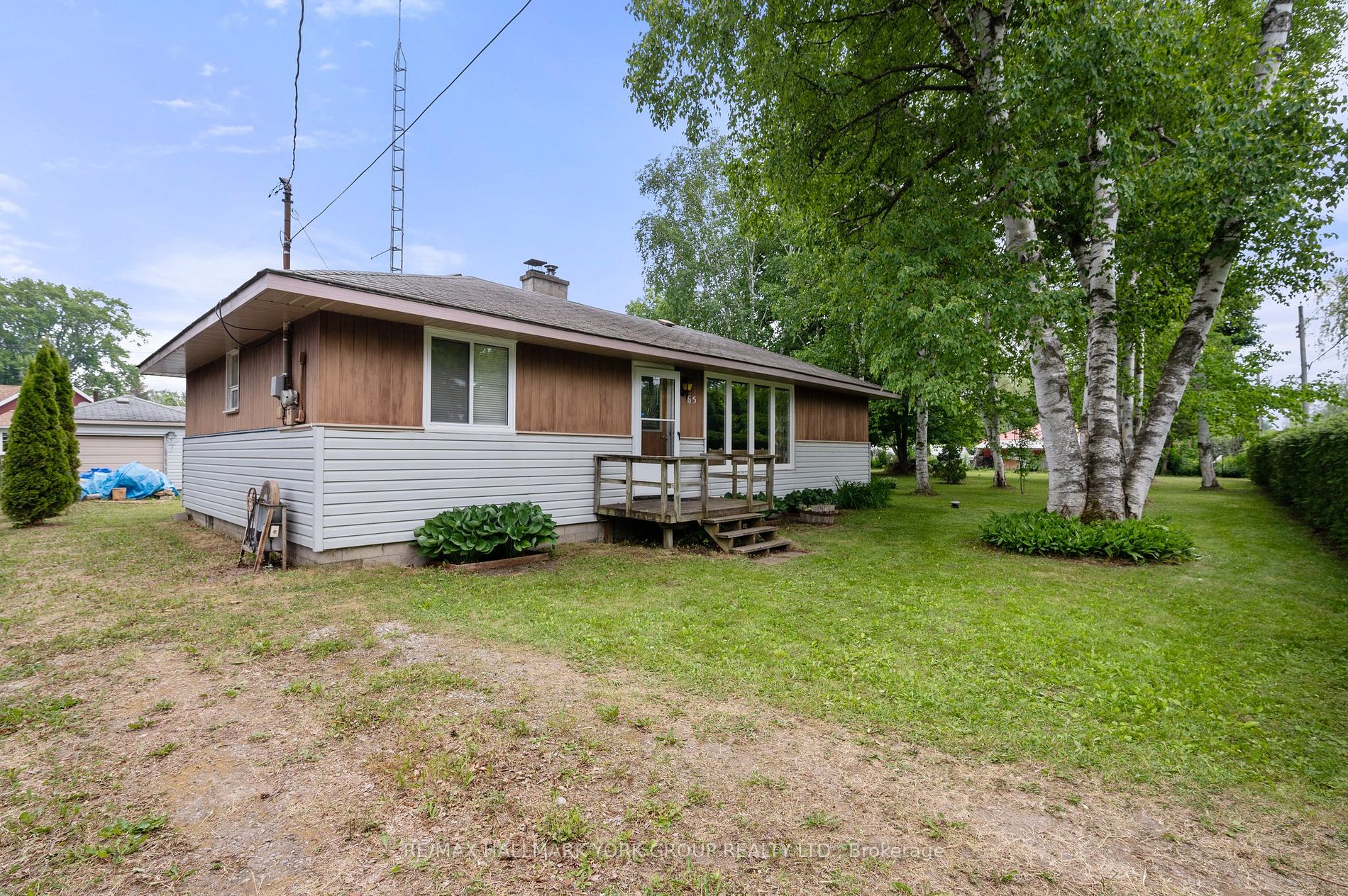 65 Kay Avenue, Georgina, ON, L0E 1N0