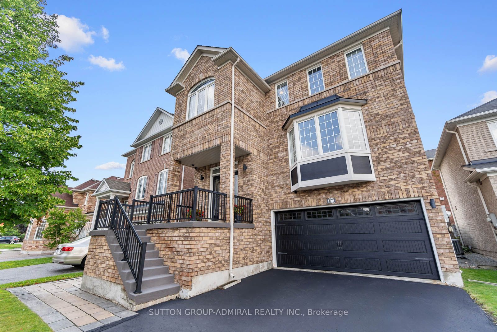 195 Alfred Smith Way, Newmarket, ON, L3X 3C4