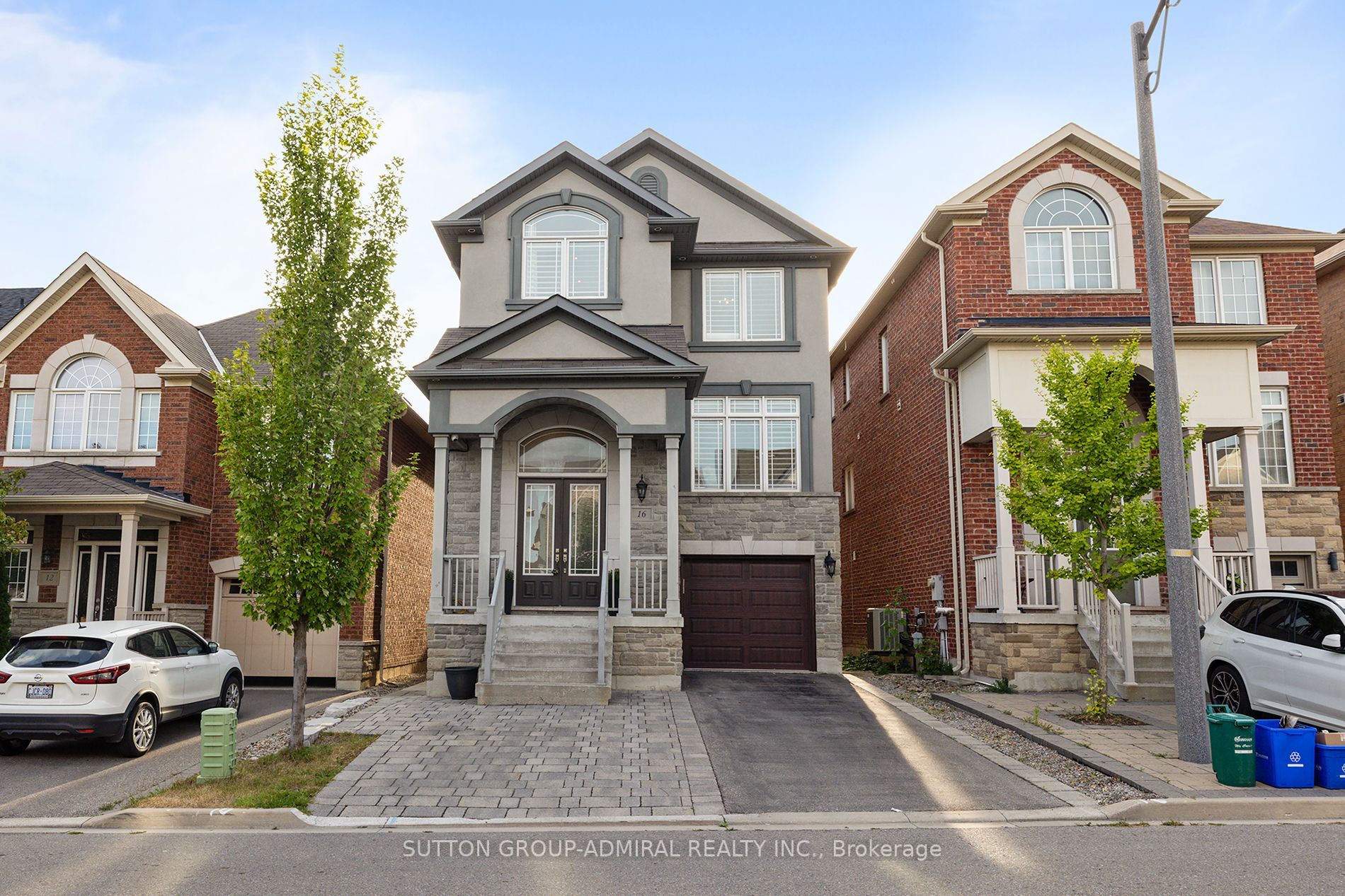 16 Givon Street, Vaughan, ON, L6A 4L9