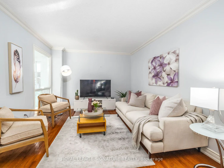 62 Rejane Crescent, Vaughan, ON, L4J 4Z9