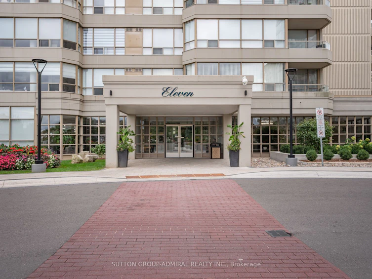 Ph02-11 Townsgate Drive, Vaughan, ON, L4J 8G4