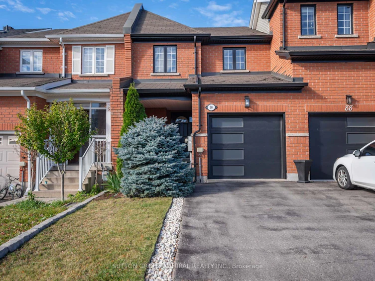 90 Lindenshire Avenue, Vaughan, ON, L6A 4A6