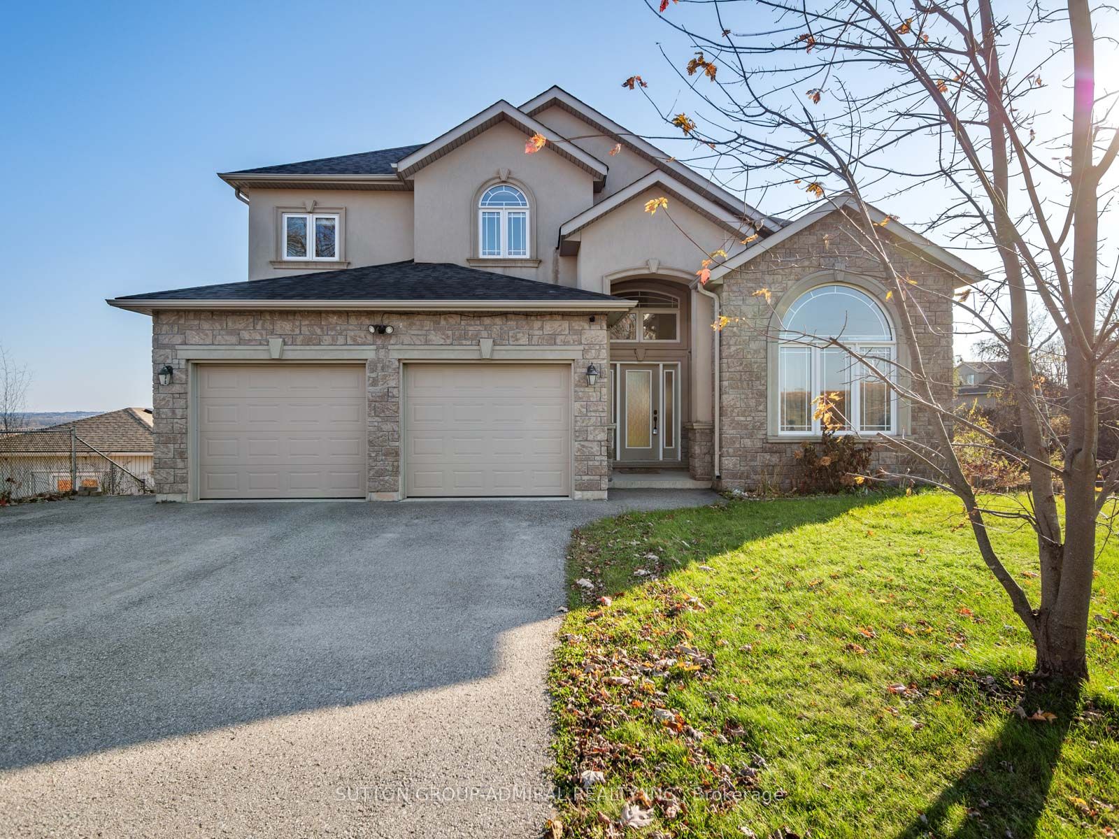 31 Grandview Crescent, Bradford West Gwillimbury, ON, L3Z 2A5