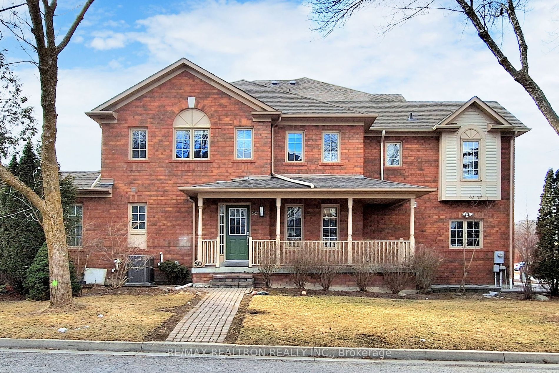 For Sale 50 Luxton Avenue, Aurora, ON REW