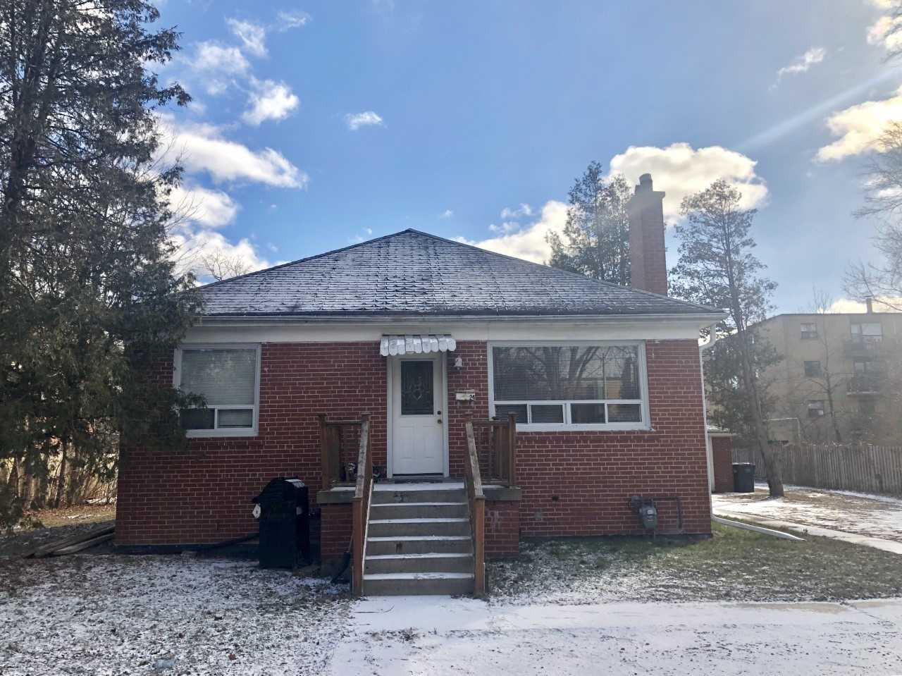 24 E Paisley Blvd  