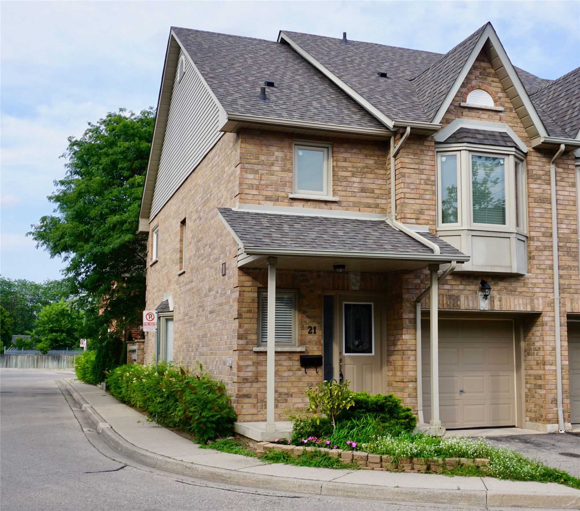 21-1385 W Lakeshore Rd  