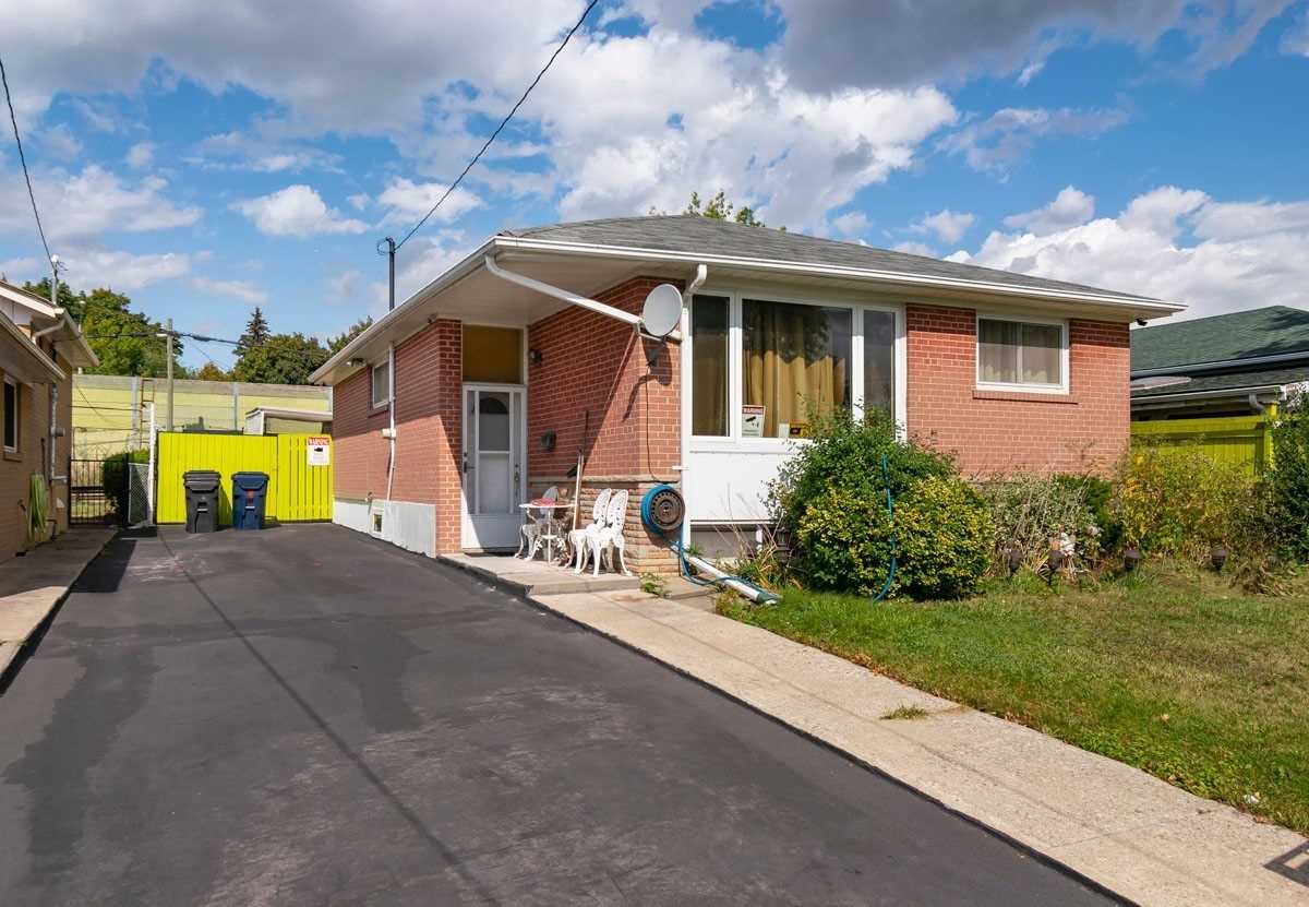 131 Taysham Cres  